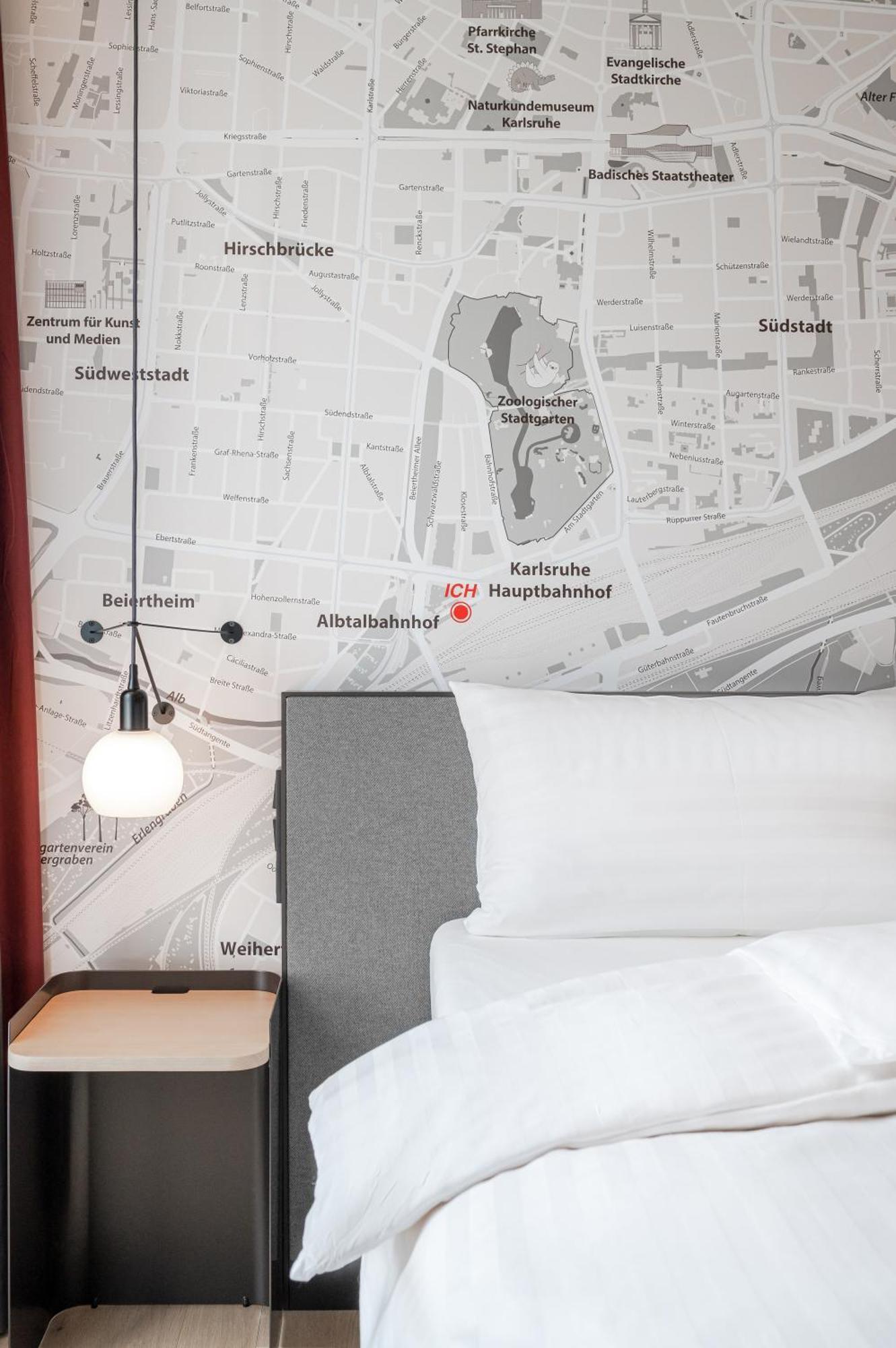 Intercityhotel Карлсруе Екстер'єр фото